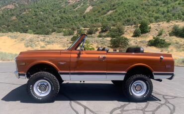 GMC-Jimmy-1972-SUV-2
