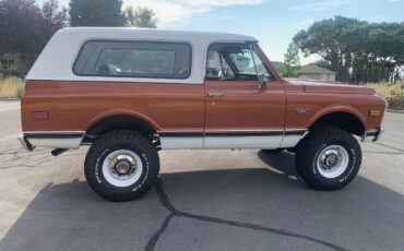 GMC-Jimmy-1972-SUV-33