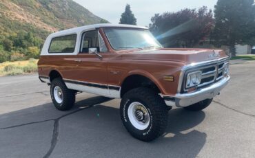 GMC-Jimmy-1972-SUV