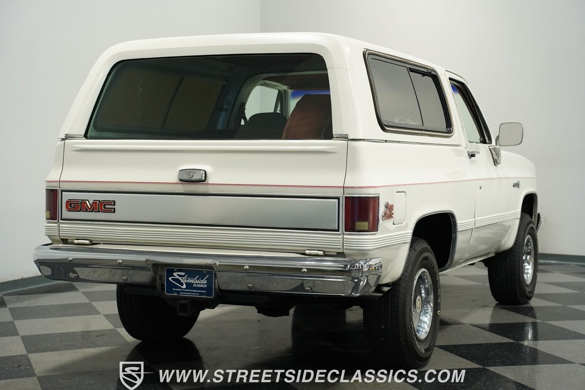 GMC-Jimmy-1986-SUV-11