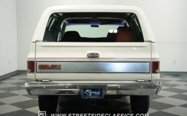 GMC-Jimmy-1986-SUV-24