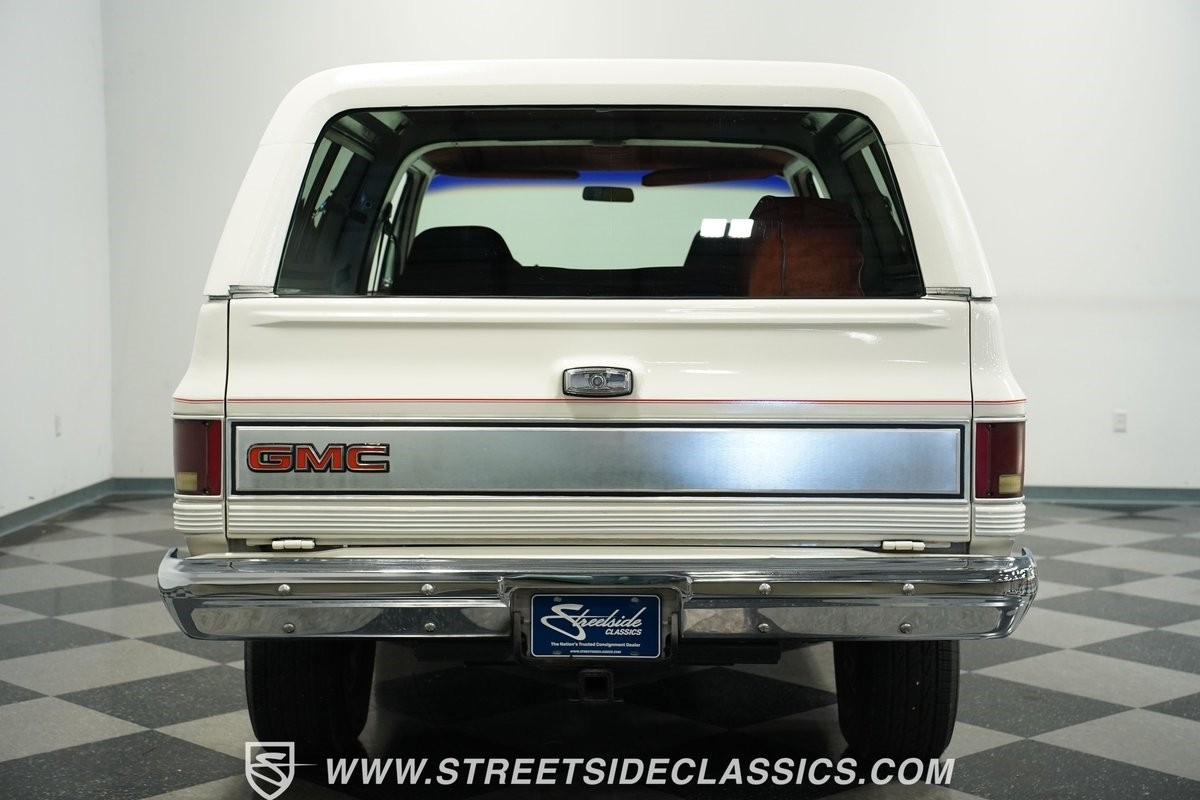 GMC-Jimmy-1986-SUV-24
