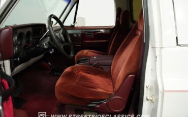GMC-Jimmy-1986-SUV-37