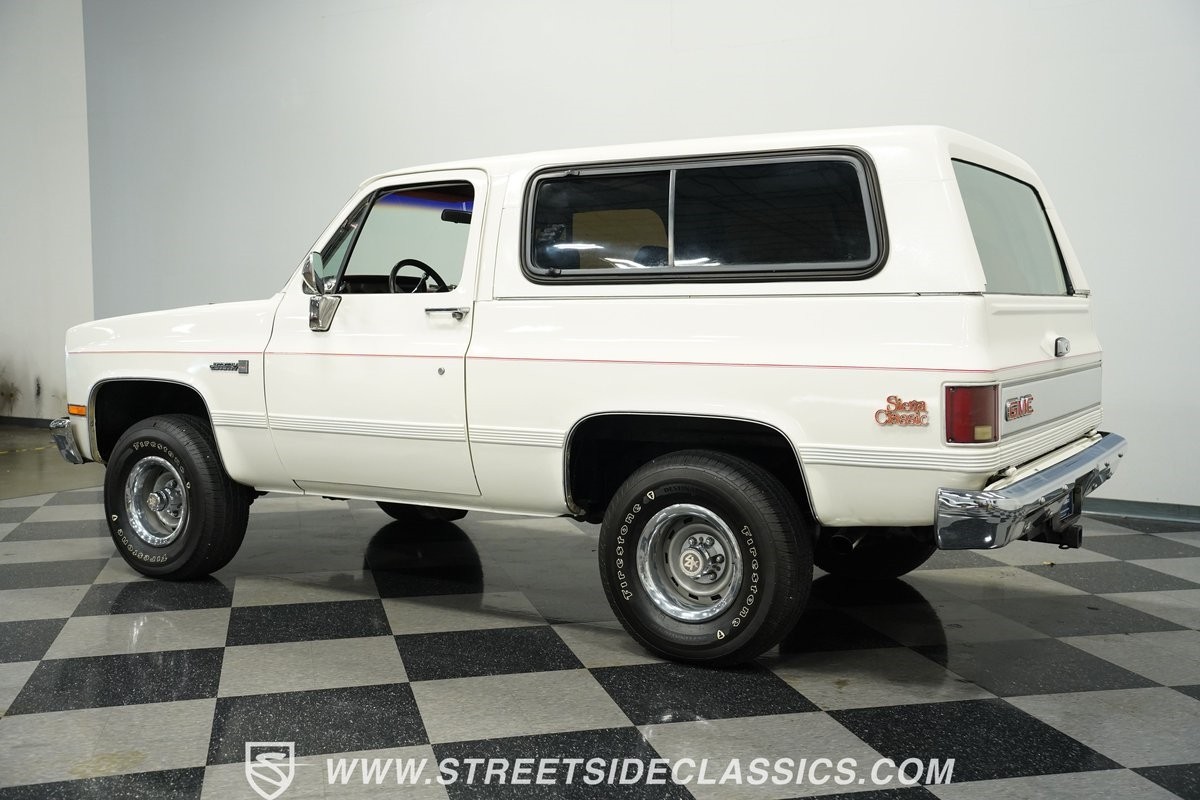 GMC-Jimmy-1986-SUV-8