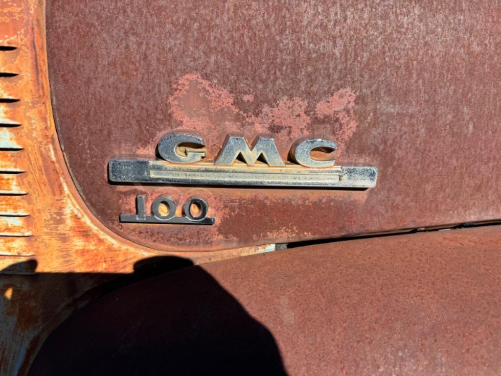 GMC-Pickup-resto-mod-frame-off-build-patina-1950-15