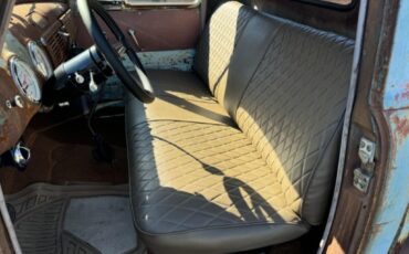 GMC-Pickup-resto-mod-frame-off-build-patina-1950-30