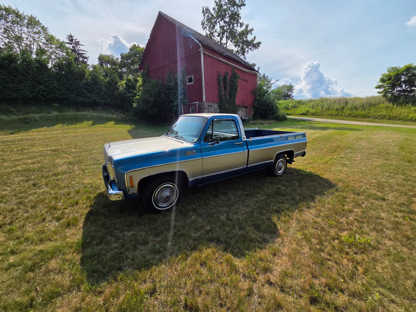 GMC-Sierra-1500-1975-1