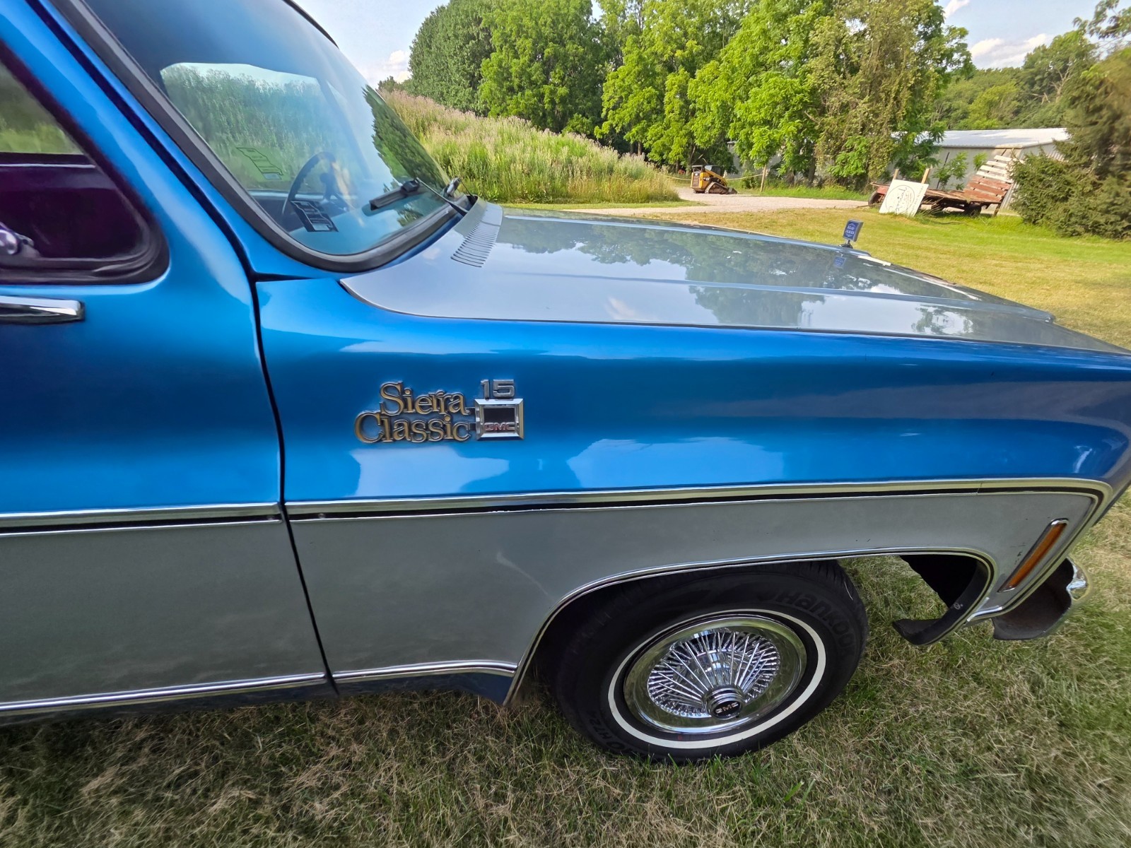 GMC-Sierra-1500-1975-10