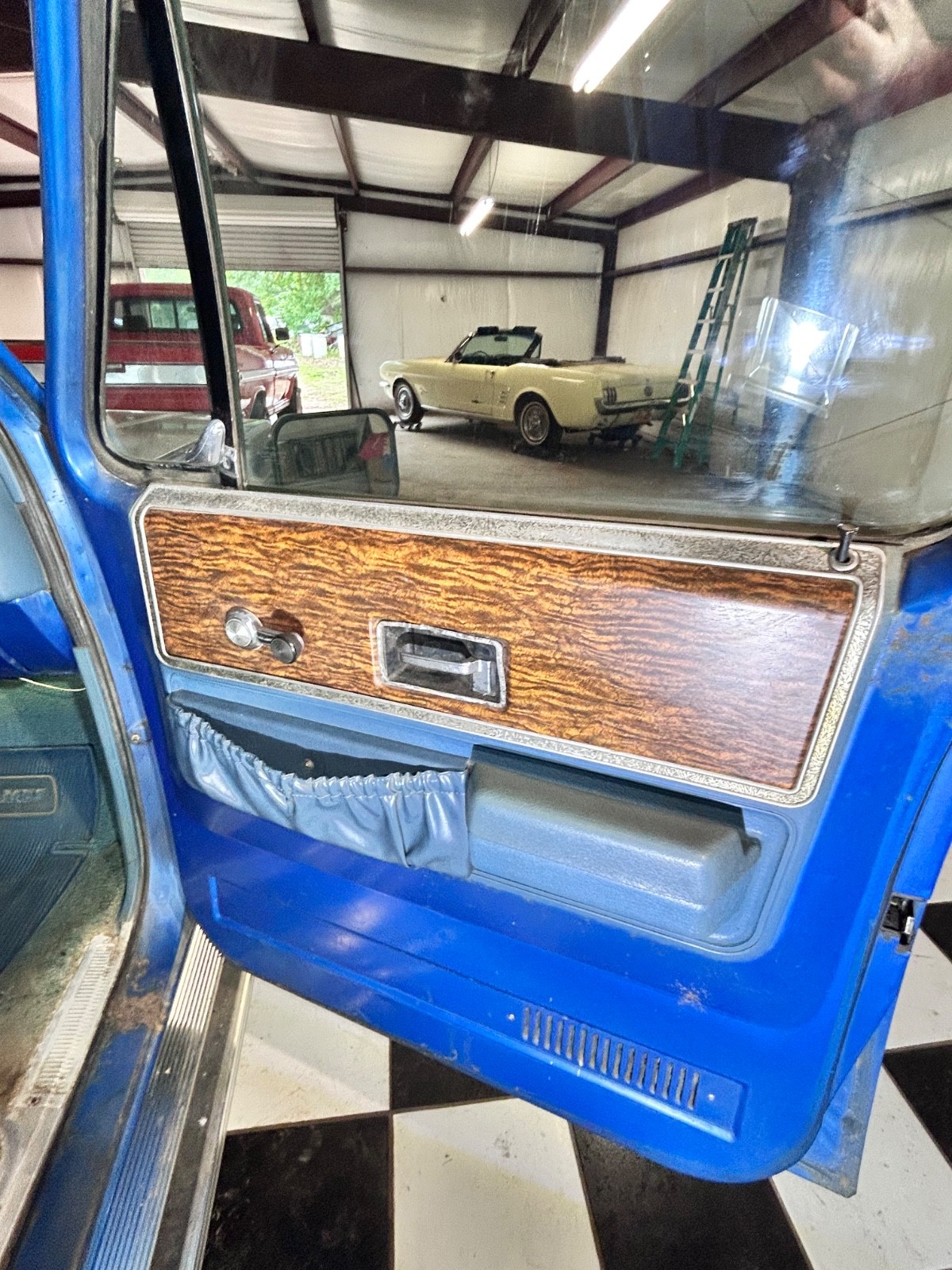 GMC-Sierra-1500-1975-14