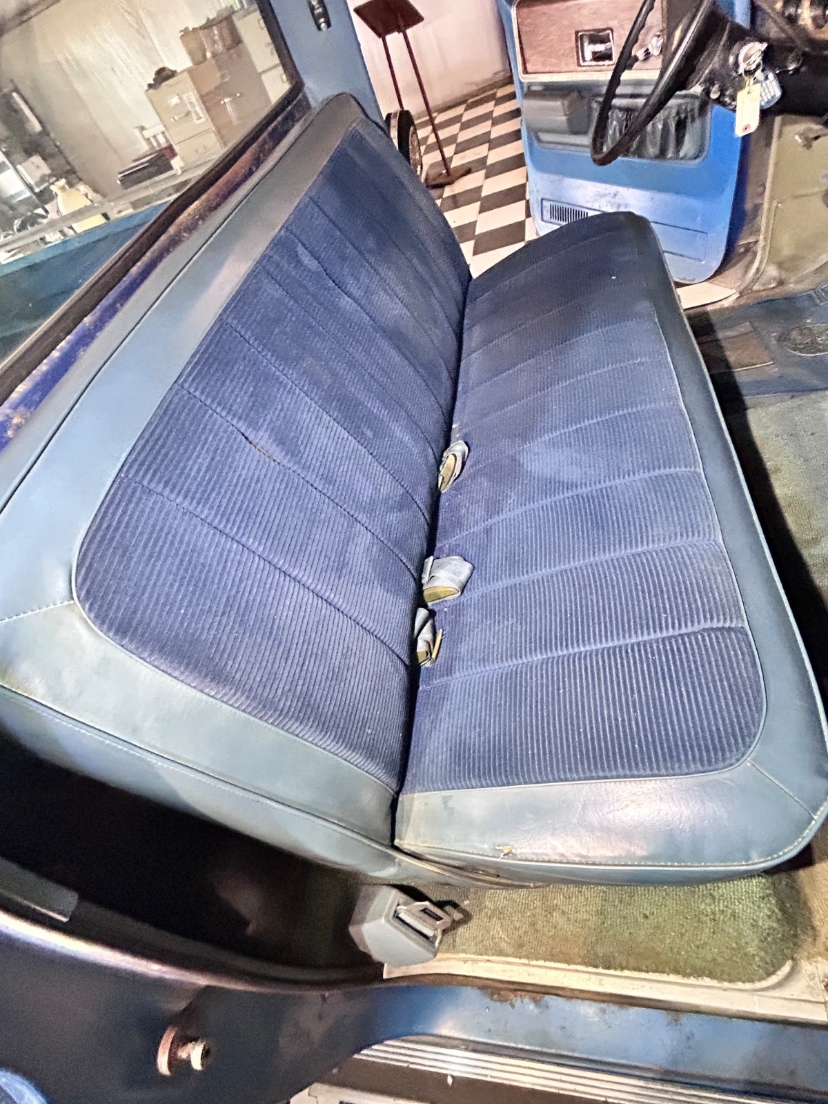 GMC-Sierra-1500-1975-16