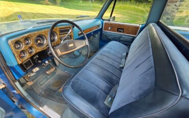 GMC-Sierra-1500-1975-16