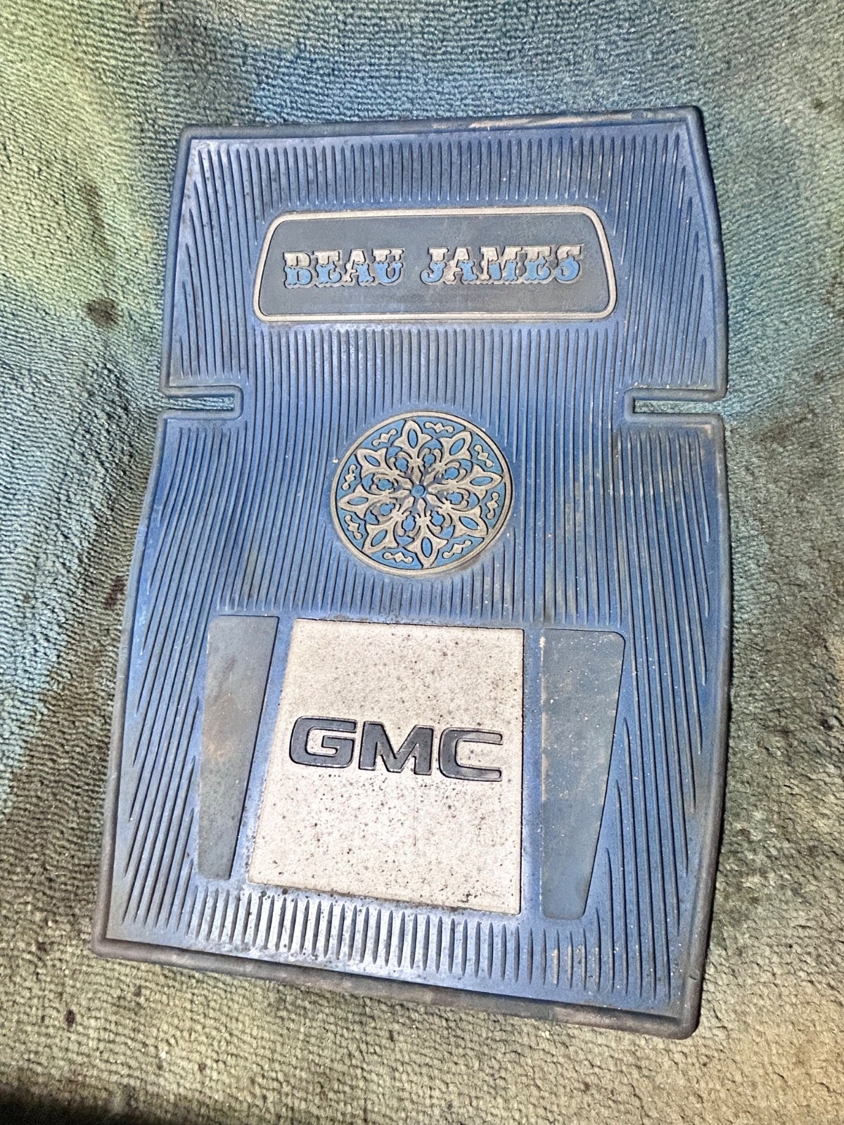 GMC-Sierra-1500-1975-17