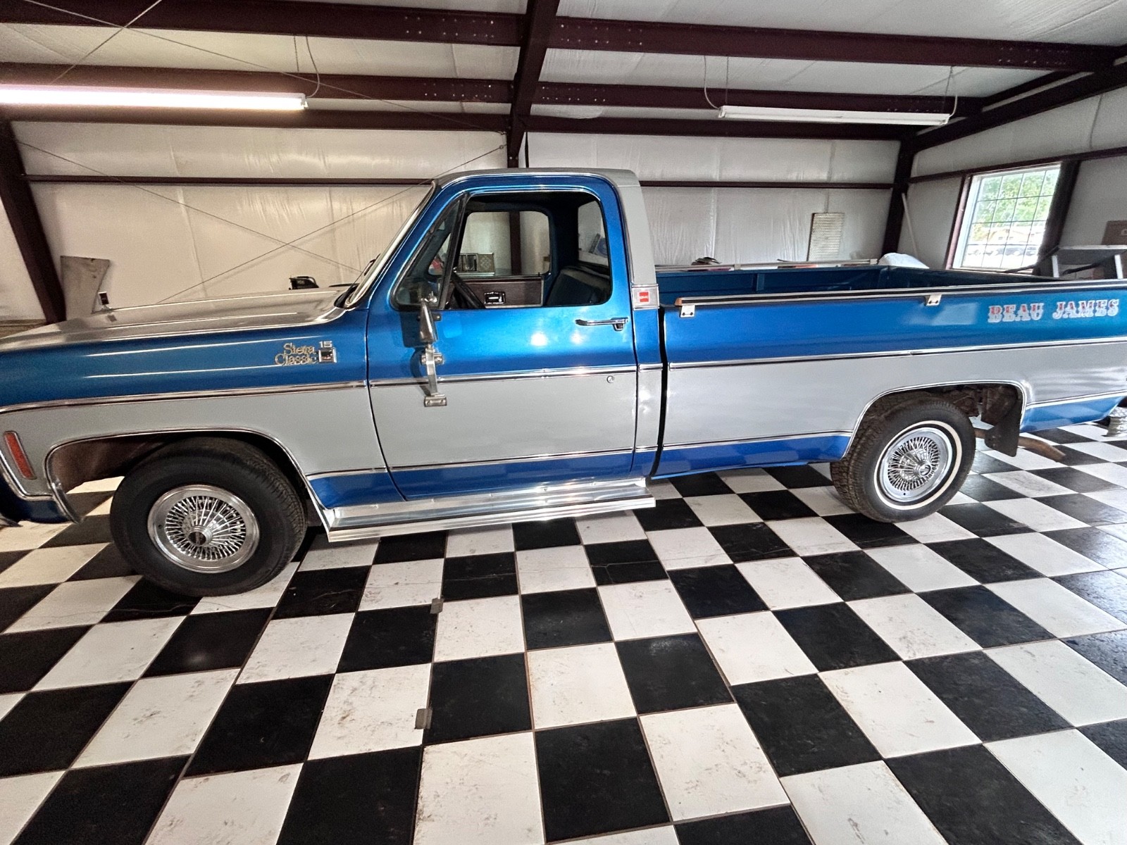 GMC-Sierra-1500-1975-2