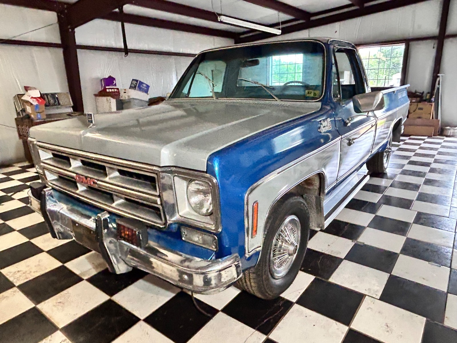 GMC-Sierra-1500-1975