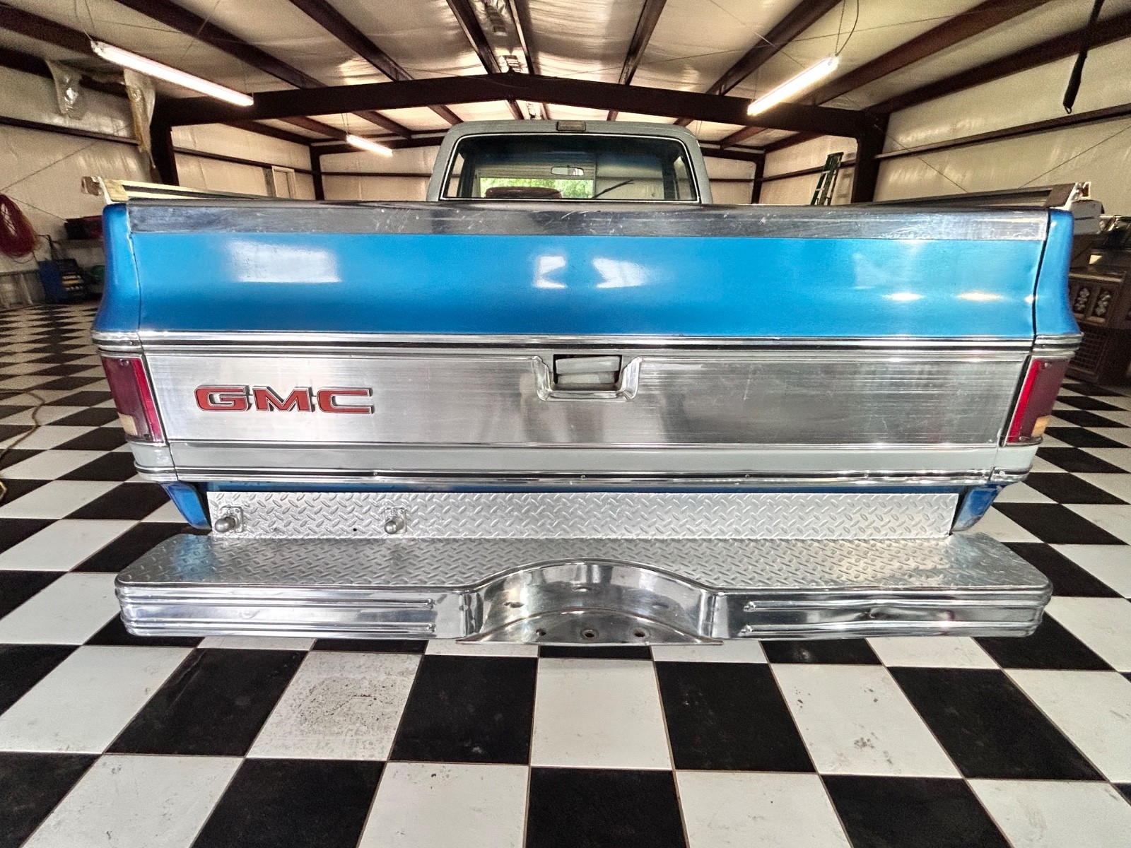 GMC-Sierra-1500-1975-4