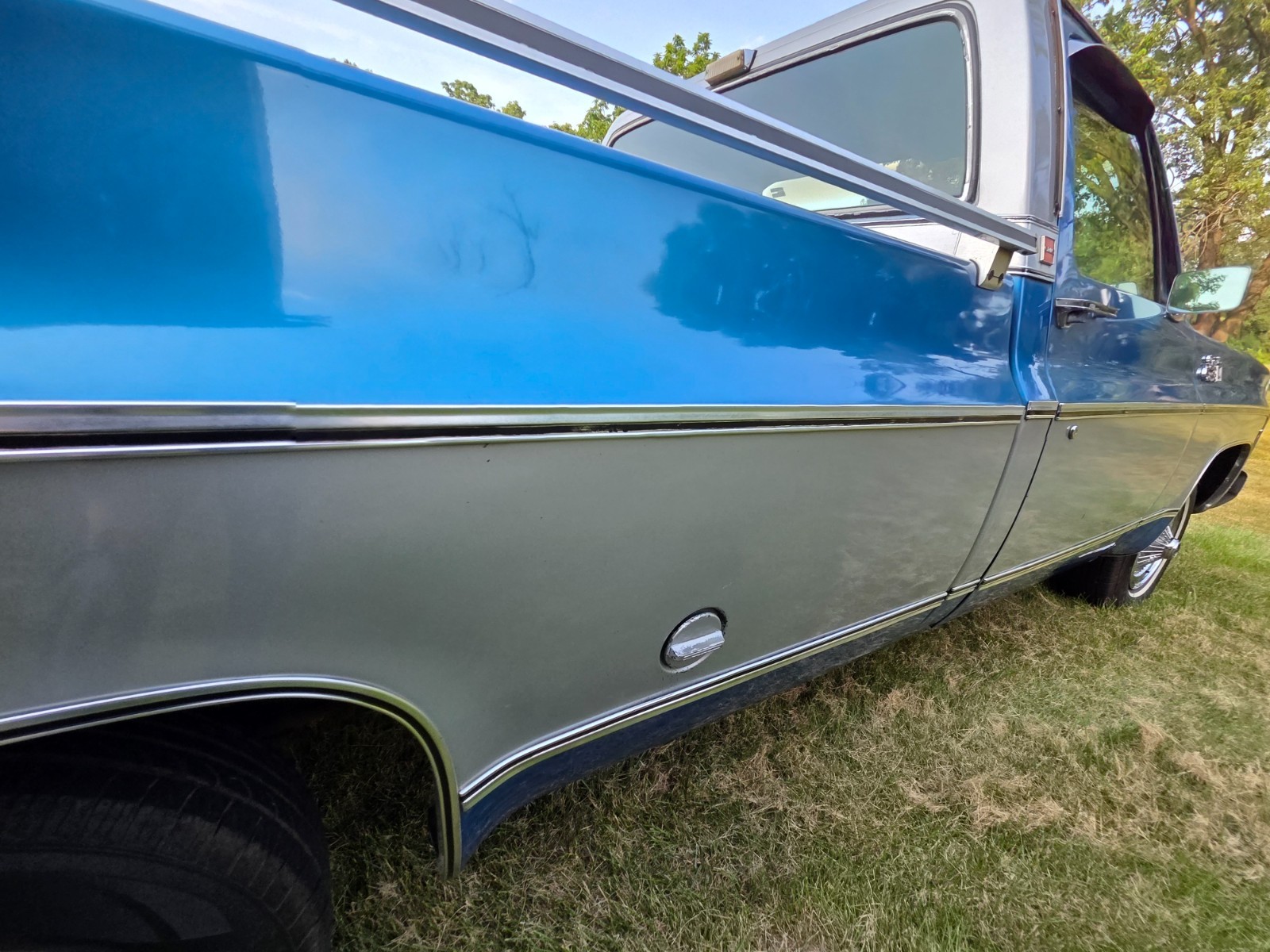 GMC-Sierra-1500-1975-4