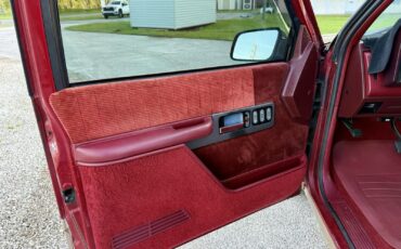 GMC-Sierra-1500-1991-Standard-Cab-Pickup-14