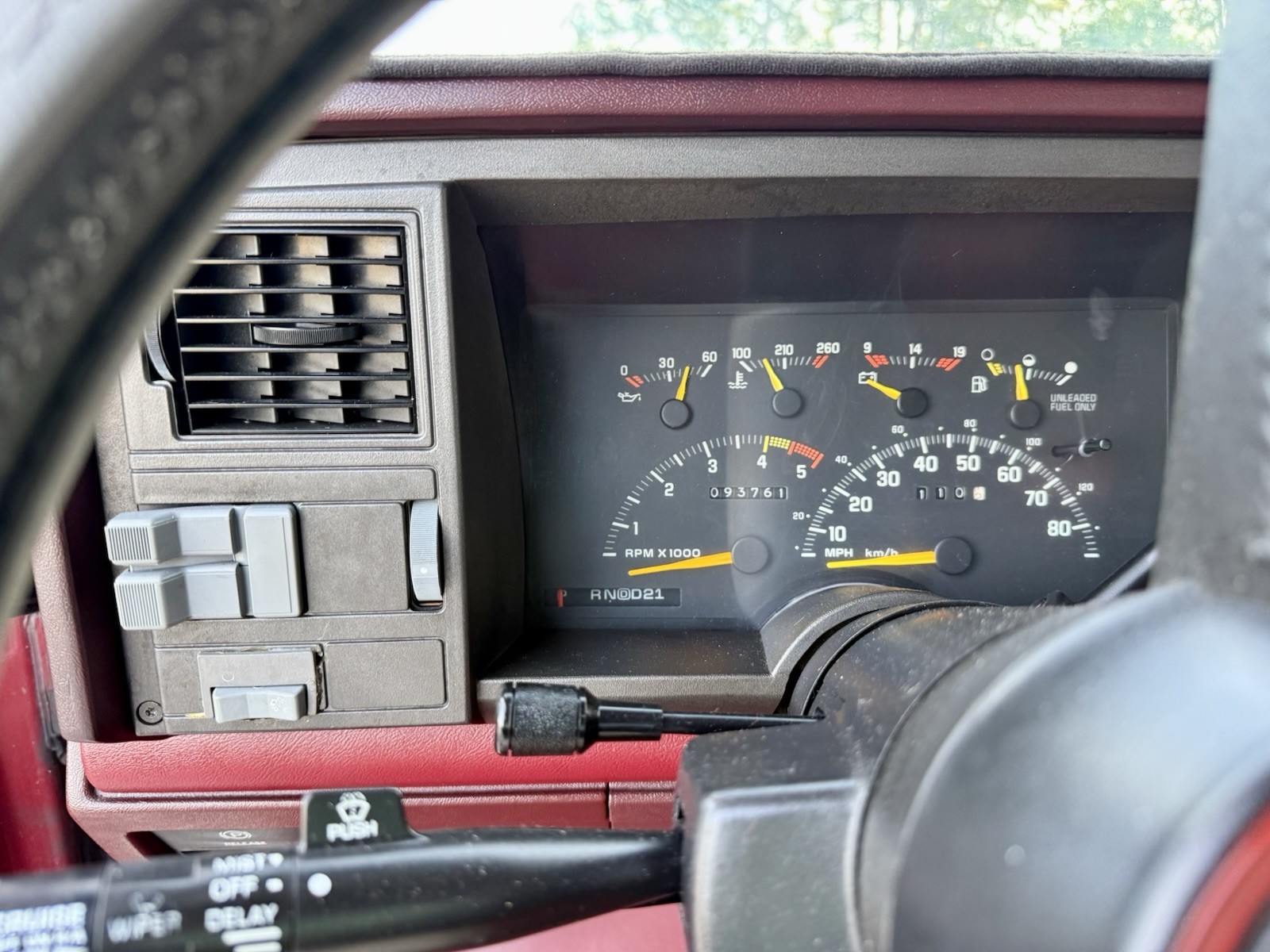GMC-Sierra-1500-1991-Standard-Cab-Pickup-15