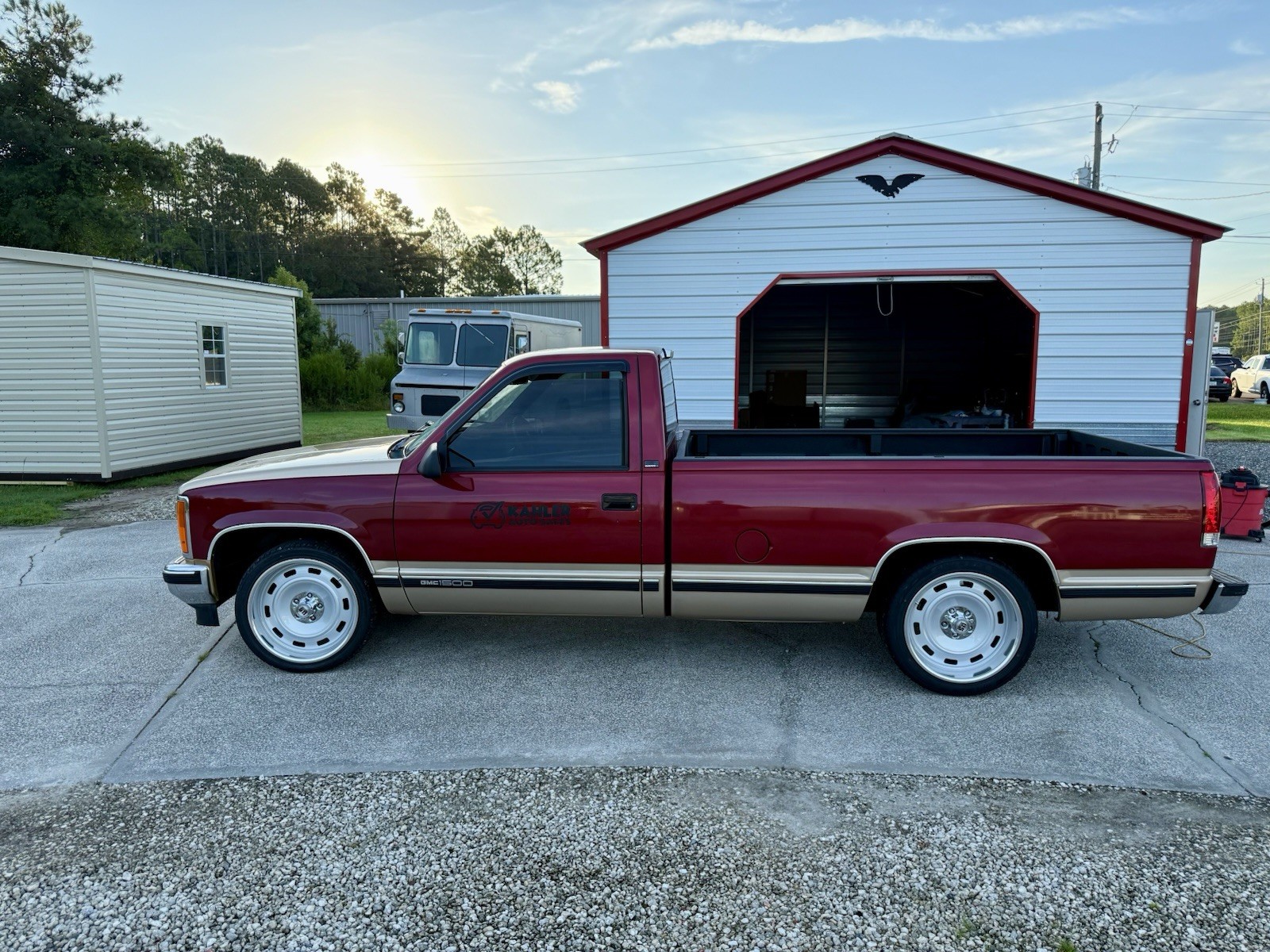 GMC-Sierra-1500-1991-Standard-Cab-Pickup-2