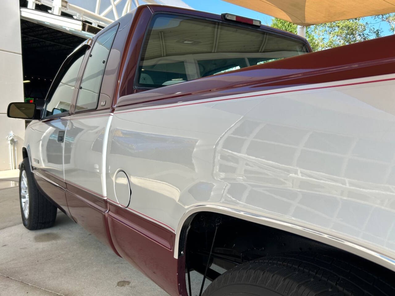 GMC-Sierra-1500-1995-Pickup-Truck-12