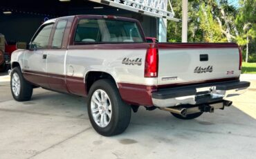 GMC-Sierra-1500-1995-Pickup-Truck-7