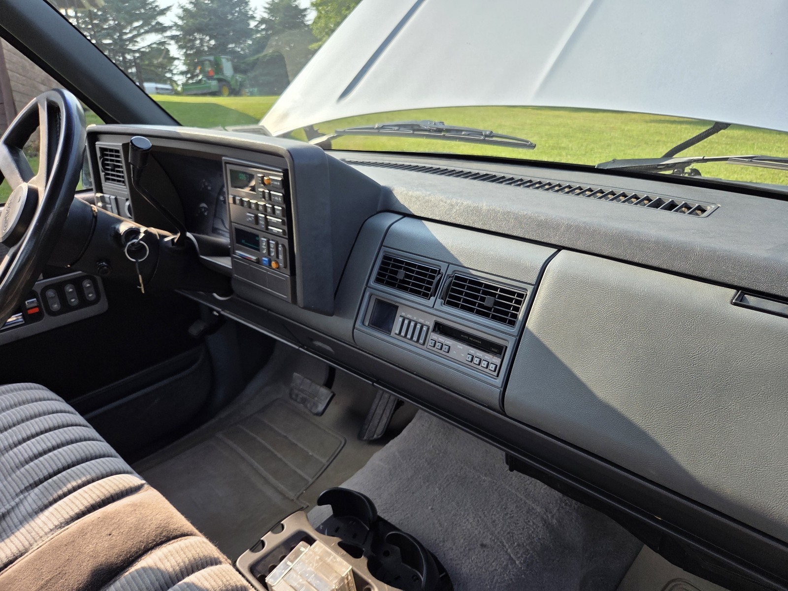 GMC-Sierra-1990-8