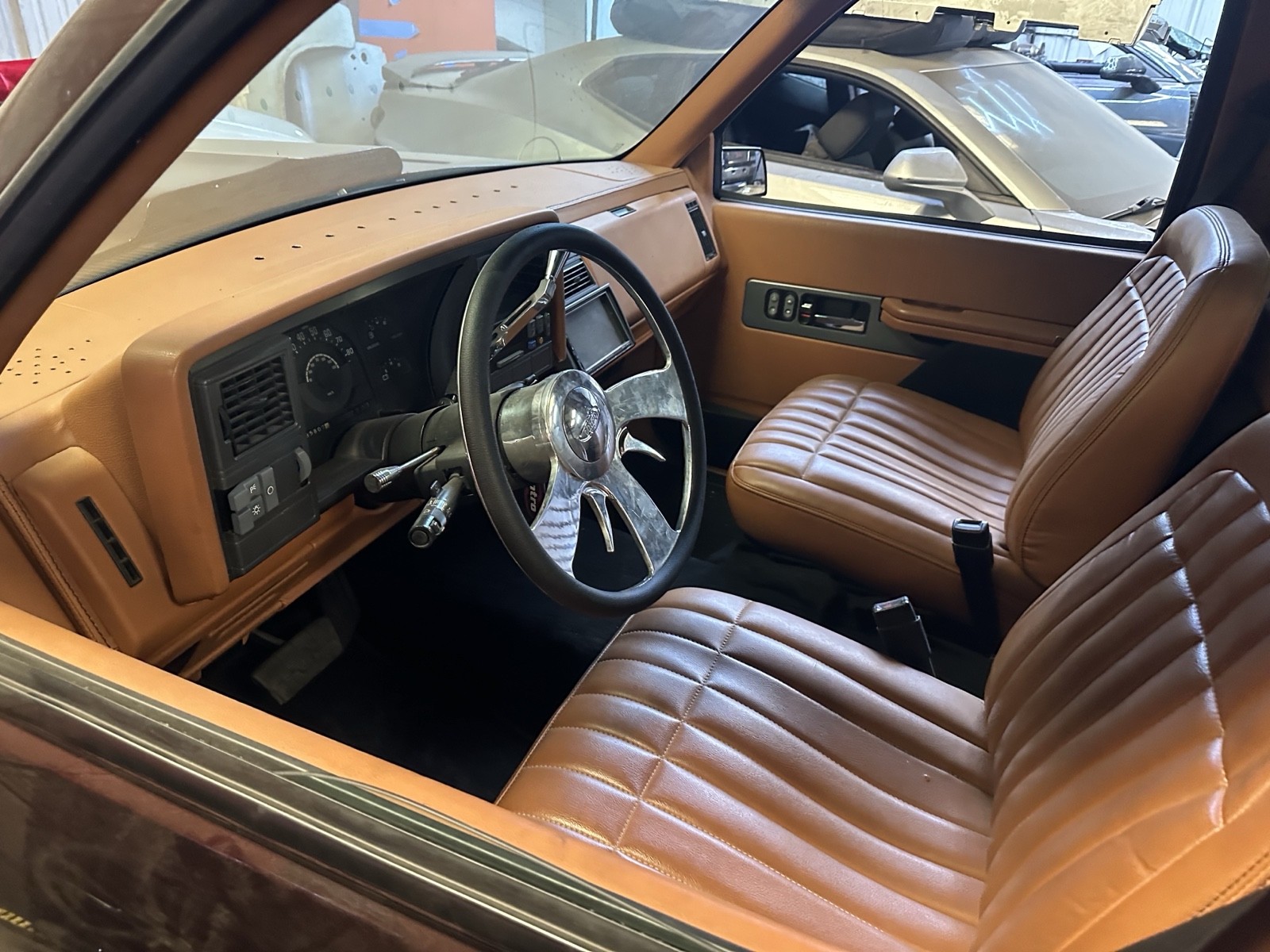 GMC-Sierra-1990-8