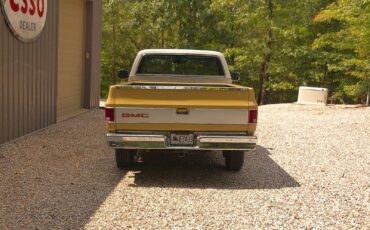GMC-Sierra-2500-1976-Standard-Cab-Pickup-5