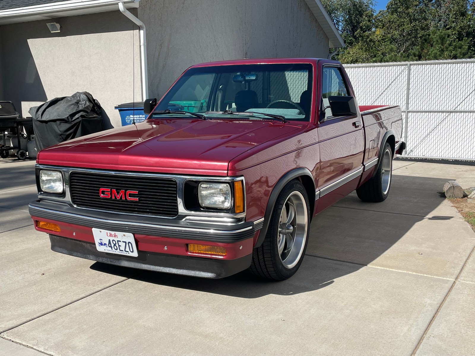 GMC-Sonoma-1993-Standard-Cab-Pickup-3