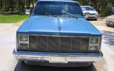 GMC-Suburban-1987-SUV-2