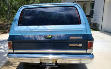 GMC-Suburban-1987-SUV-3