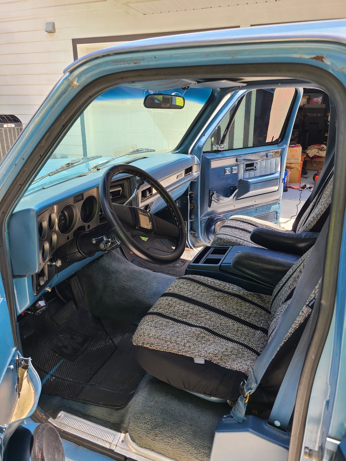 GMC-Suburban-1987-SUV-7
