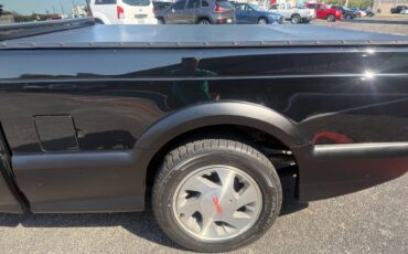 GMC-Syclone-1991-Pickup-Truck-15