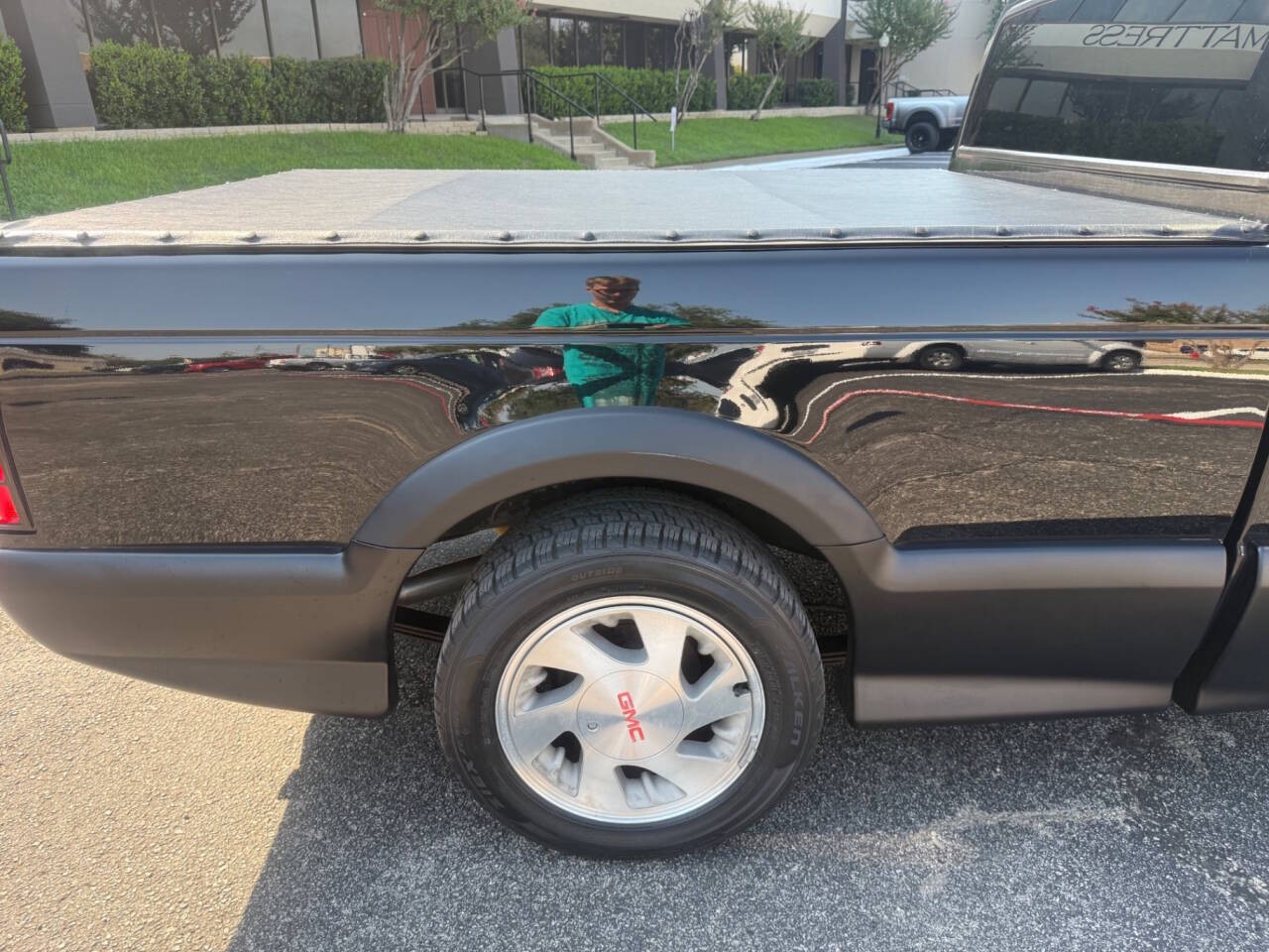 GMC-Syclone-1991-Pickup-Truck-18