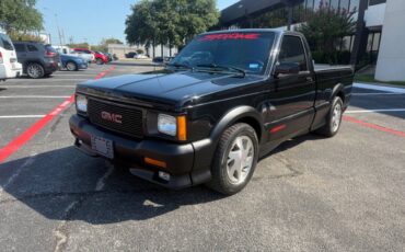 GMC-Syclone-1991-Pickup-Truck-3