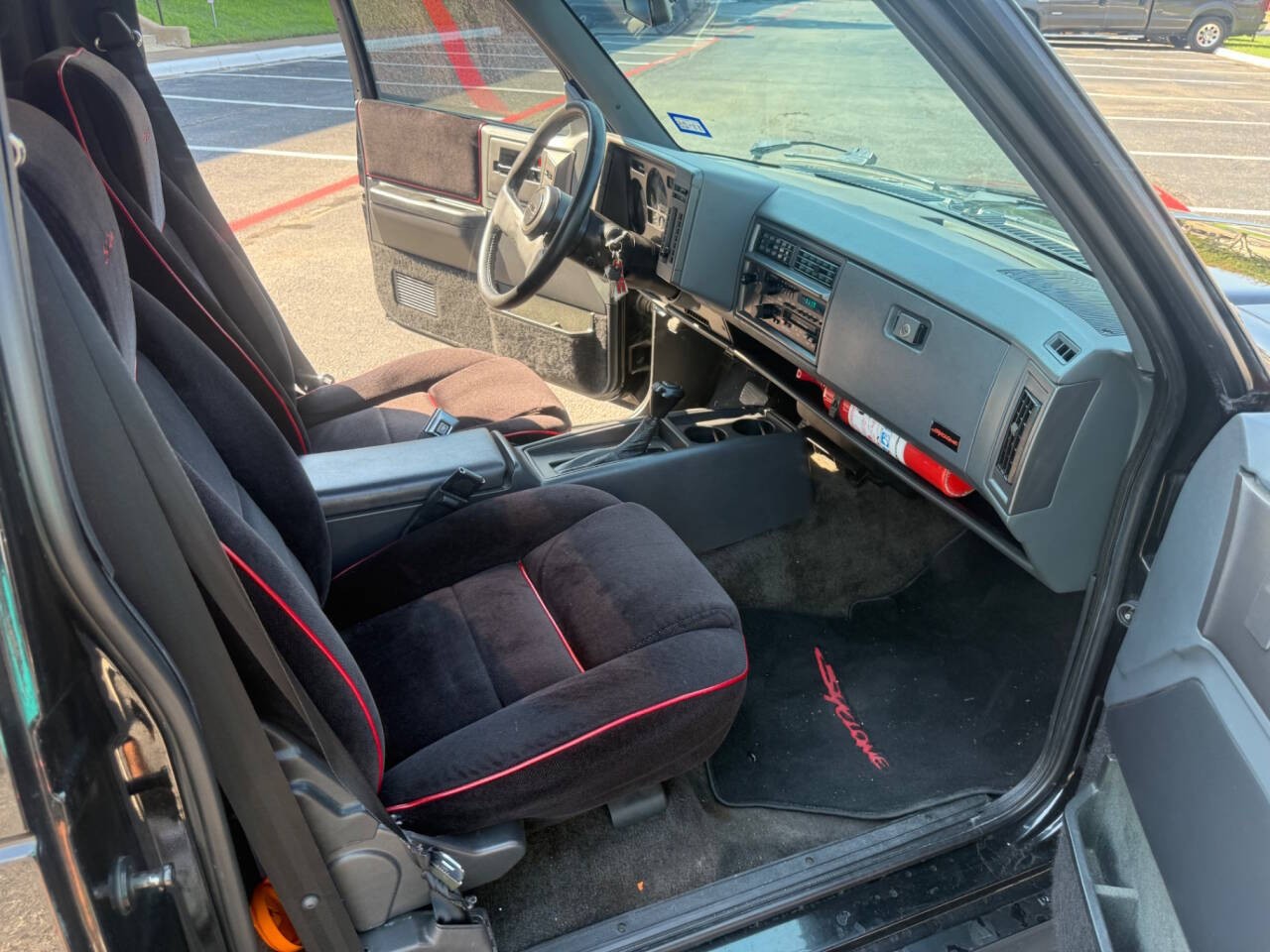 GMC-Syclone-1991-Pickup-Truck-34