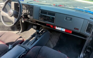 GMC-Syclone-1991-Pickup-Truck-36