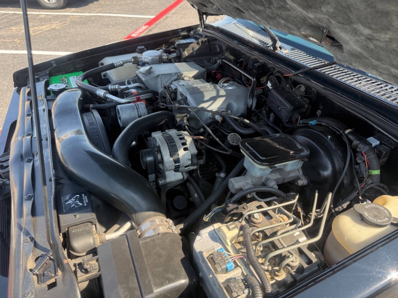 GMC-Syclone-1991-Pickup-Truck-39