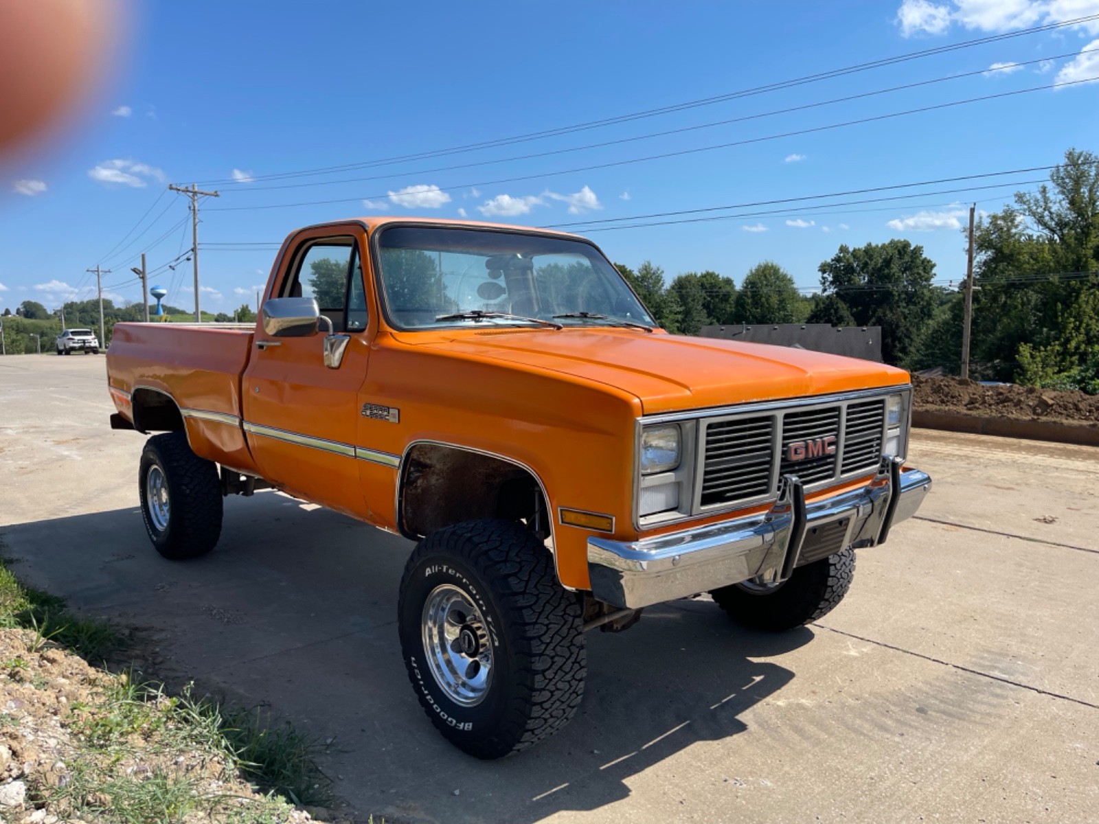 GMC-sierra-classic-2500-1987-1