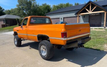 GMC-sierra-classic-2500-1987-5