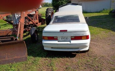 Geo-metro-1991-white-4