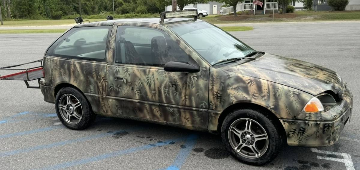 Geo-metro-1994-custom-1