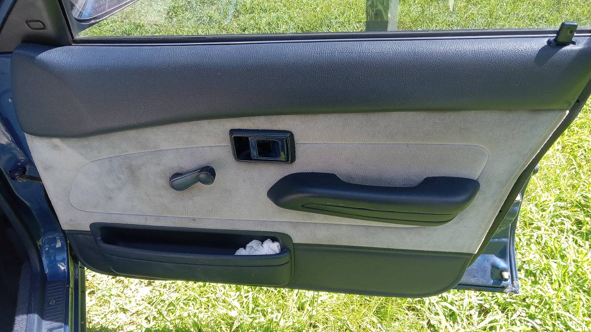 Geo-prizm-1990-blue-11