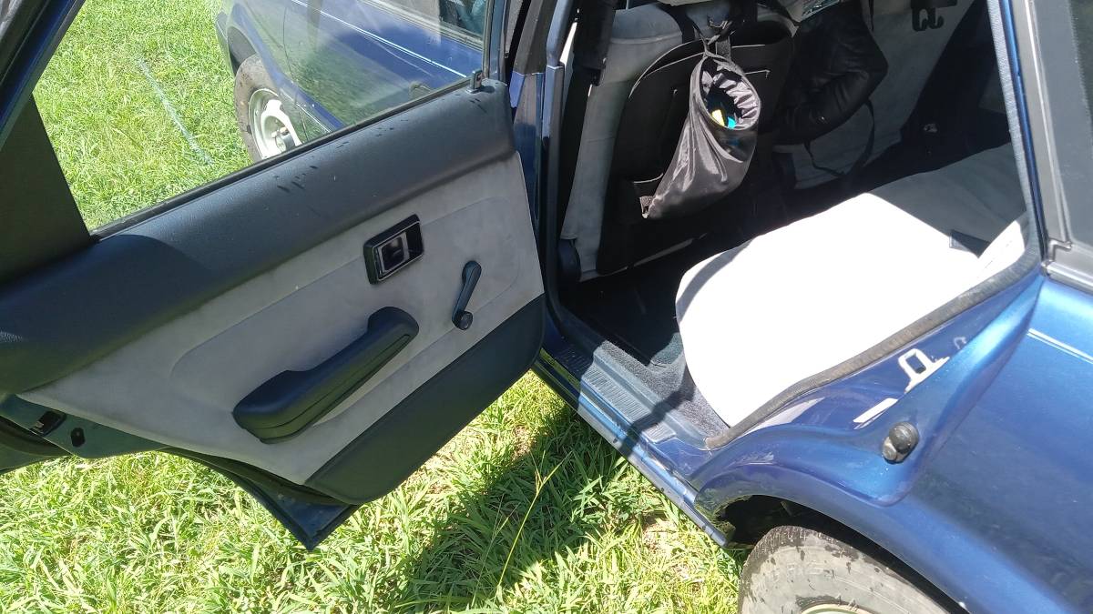 Geo-prizm-1990-blue-8