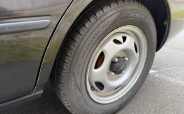 Geo-prizm-1994-black-18