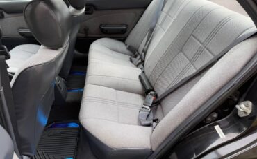 Geo-prizm-1994-black-7