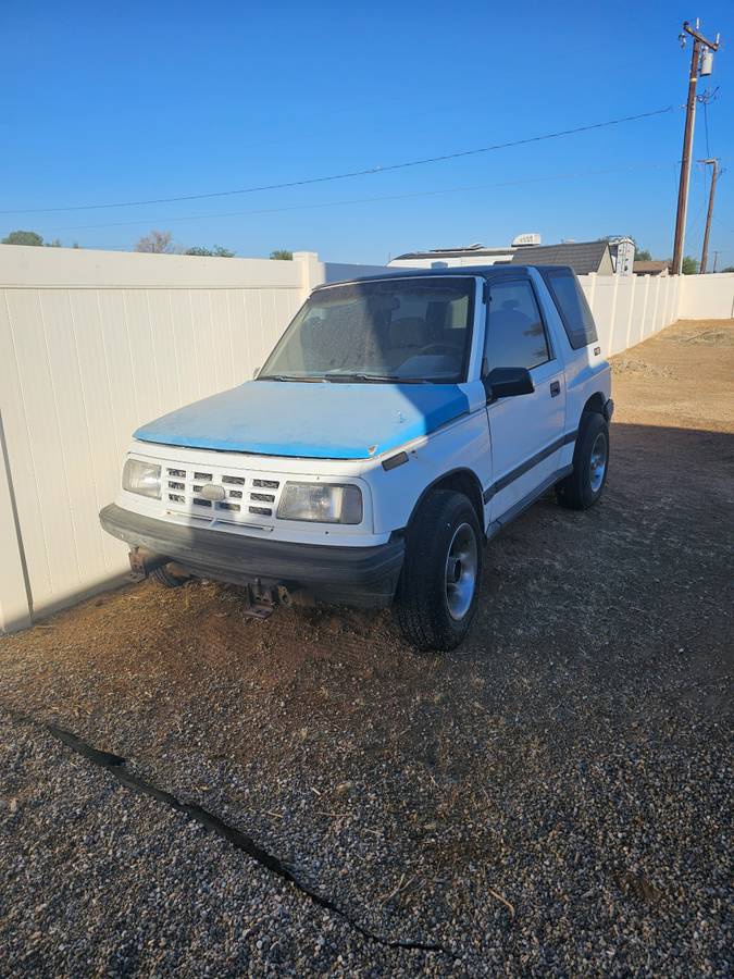 Geo-tracker-1992-white-1