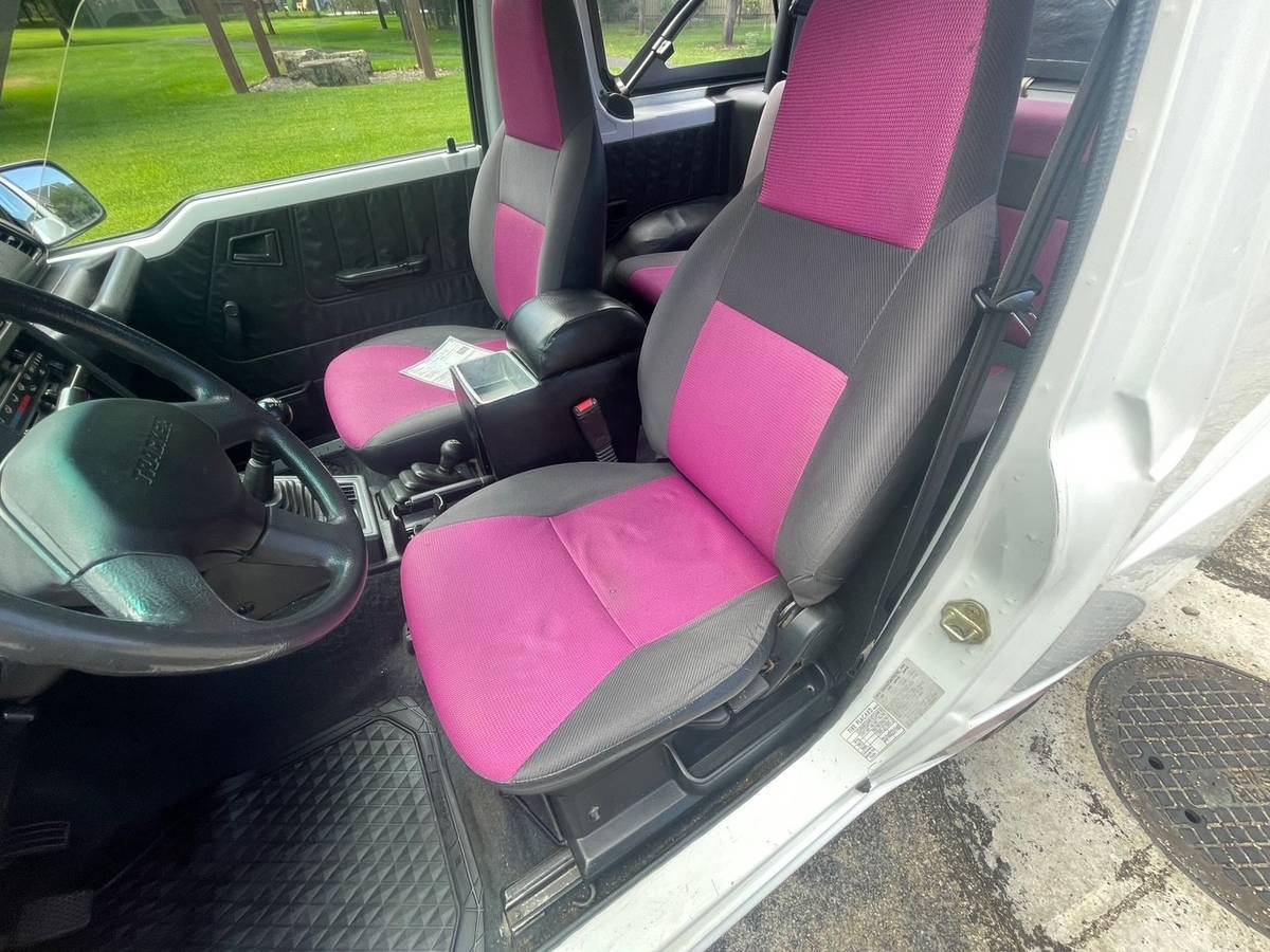 Geo-tracker-1993-white-1