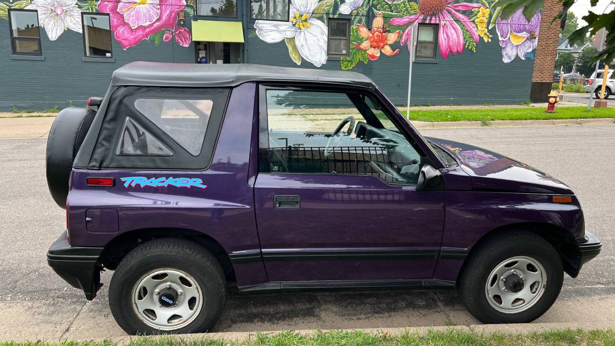 Geo-tracker-1995-purple-1