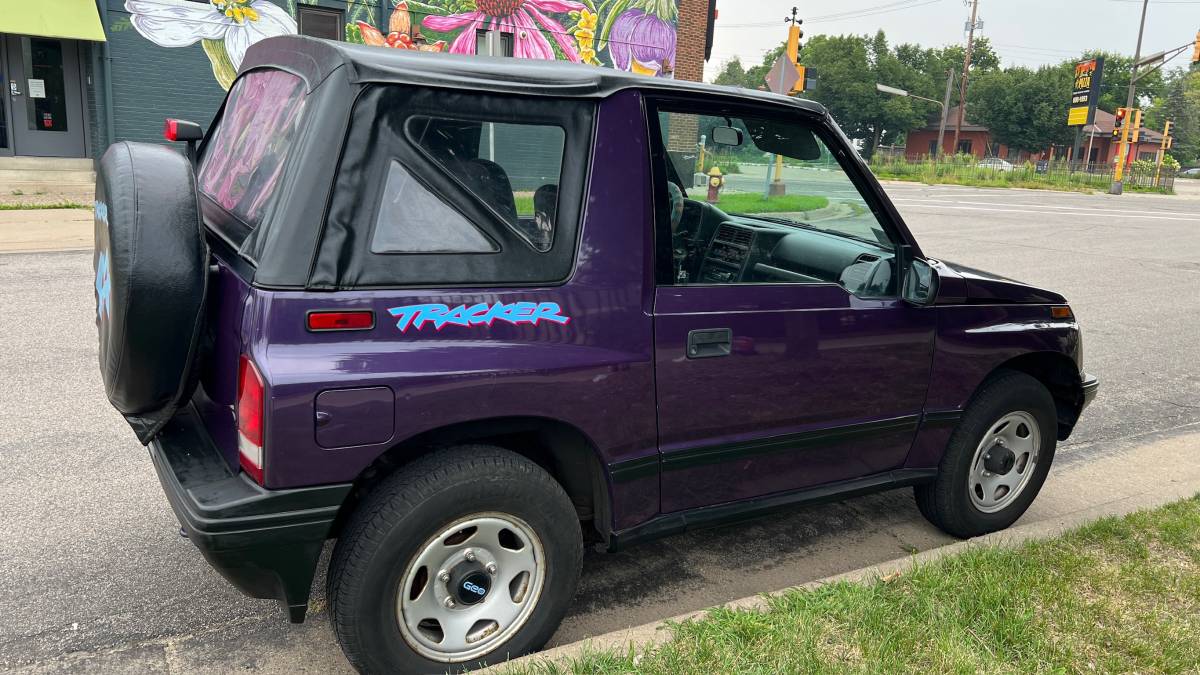 Geo-tracker-1995-purple-2